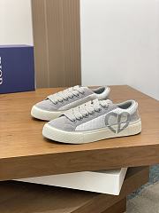 Dior B33 Sneaker Gray Smooth Calfskin and Gray Dior Oblique Jacquard - 1