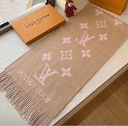 LV Reykjavik Scarf Beige Rose M78908 - 5