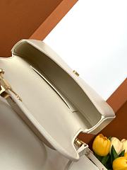 Celine Teen Celine Lola in Shiny Calfskin White - 20x11.5x5cm - 3