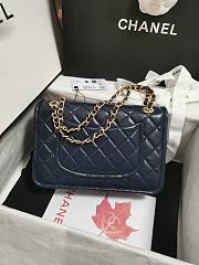 Chanel Large Flap Bag Shiny Crumpled Calfskin & Gold-Tone Metal Dark Navy Blue - 19.5×28×7cm - 5