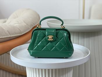 Chanel Mini Bag with Top Handle Shiny Lambskin & Gold Tone Metal Green - 12×18×7cm