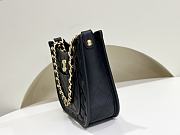 Chanel Hobo handbag Calfskin & Gold Tone Metal Black - 20x24x6cm - 5