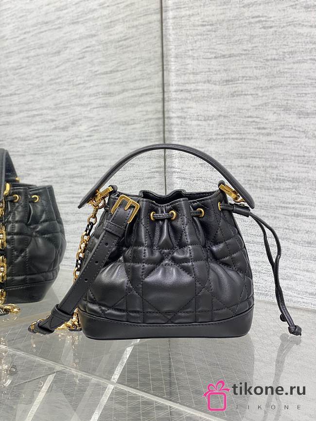 Small Dior Jolie Bucket Bag Black Macrocannage Lambskin and Calfskin - 17x16x10.5cm - 1