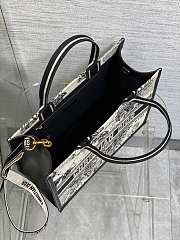 Medium Dior Book Tote Latte and Black Dior Zodiac Embroidery with Black Calfskin - 36.5x28x16.5cm - 5