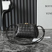 Bottega Veneta Intrecciato Concert Pouch Black - 18.5x11.5x8.5cm - 5