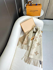 LV Reykjavik Scarf Beige M78123 - 4