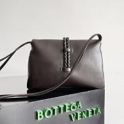 Bottega Veneta Medium Liberta Fondant - 27.5x16x6cm - 5