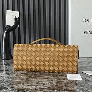 Bottega Veneta Andiamo Clutch Bag Leather And Suede In Acorn - 31x13x3cm - 4