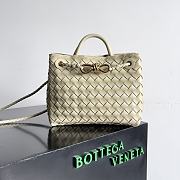 Bottega Veneta Small Andiamo Intrecciato Beige - 25x20x10cm - 1