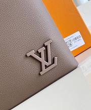 Takeoff Pouch LV Aerogram Pouches Moka Brown M11485 - 22x5x30cm - 2