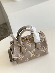 LV Speedy Bandouliere 20 Gray Beige M46575 - 13.5x12x20.5cm - 2