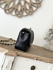 Chanel Diana Small Black Lambskin - 22x14x7cm - 5