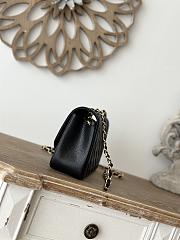 Chanel Diana Small Black Caviar - 22x14x7cm - 5