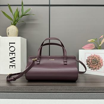 Loewe Small Clasp bag In Silk Calfskin Burgundy - 25x13x15cm