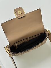 Fendi Baguette Beige Nappa Leather Bag - 27x15x6cm - 2