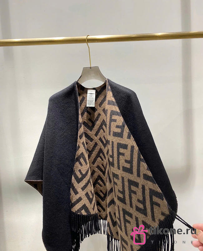 Fendi FF Poncho Multicolour Wool And Cashmere Poncho - 1