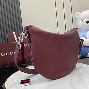 Gucci B Small Crossbody Bag Burgundy - 40x31x3cm - 3