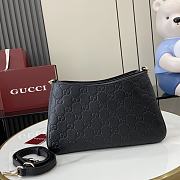 Gucci GG Emblem Small Shoulder Bag Black - 18x17.5x10cm - 3