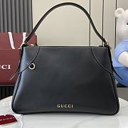 Gucci GG Emblem Medium Shoulder Bag Black Smooth Leather - 37x23x8cm - 6