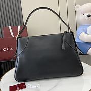 Gucci GG Emblem Medium Shoulder Bag Black Smooth Leather - 37x23x8cm - 4