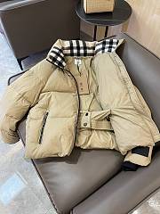 Burberry Short Jacket Beige 14887 - 4