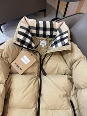 Burberry Short Jacket Beige 14887 - 3