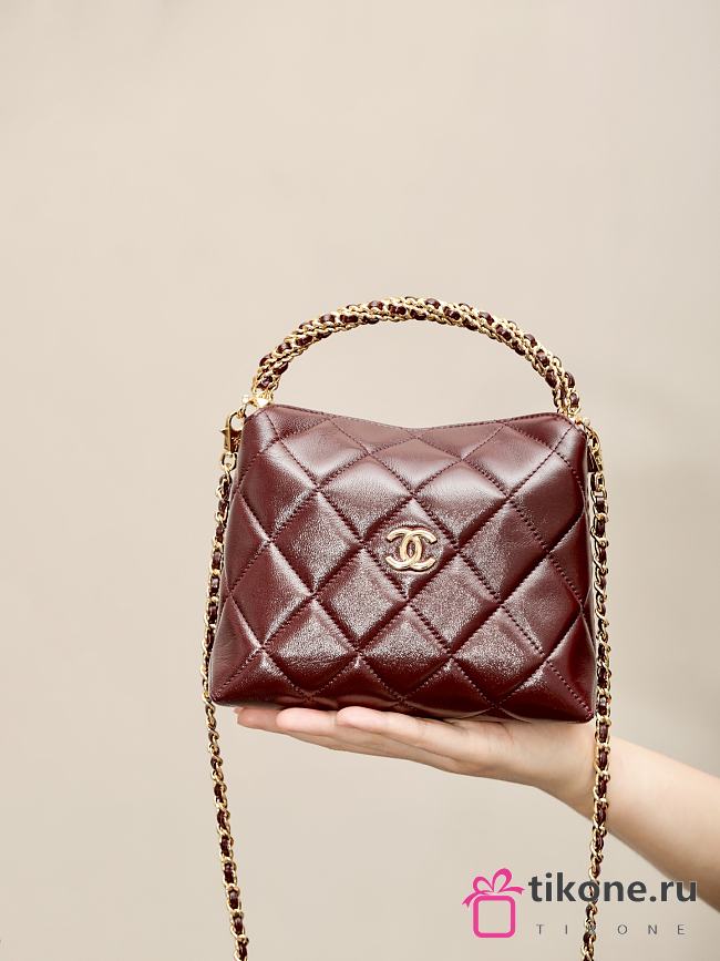 Chanel Clutch with Strap Lambskin Gold Plated Metal Burgundy - 14×18.5×7cm - 1