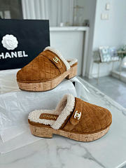 Chanel Suede Calfskin Shearling Turn Lock Clogs Brown - 4