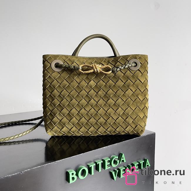 Bottega Veneta Small Andiamo Intrecciato Suede Olive - 25x20x10cm - 1