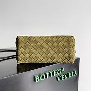 Bottega Veneta Small Andiamo Intrecciato Suede Olive - 25x20x10cm - 4