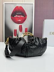 Walk in Dior Purse Black Macrocannage Calfskin - 30x20x1cm - 1