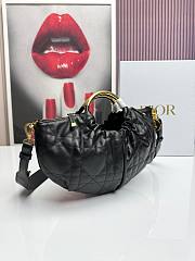 Walk in Dior Purse Black Macrocannage Calfskin - 30x20x1cm - 6