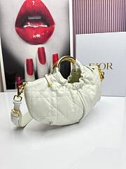 Walk in Dior Purse White Macrocannage Calfskin - 30x20x1cm - 3