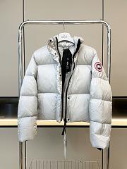  Canada Goose Cypress Cropped Puffer Classic Silver  - 6