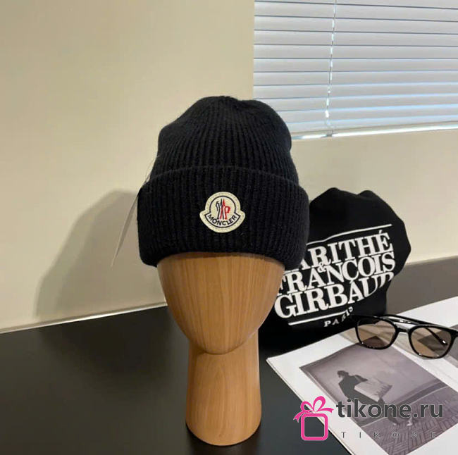 Gift Moncler Beanie Black  - 1