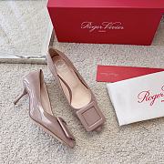 Roger Vivier Viv In The City Pumps In Pink Patent Leather 65mm - 4