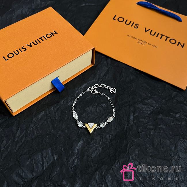 LV V for Vuitton Bracelet M1309A - 1