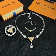 LV V for Vuitton Necklace M02278 - 2