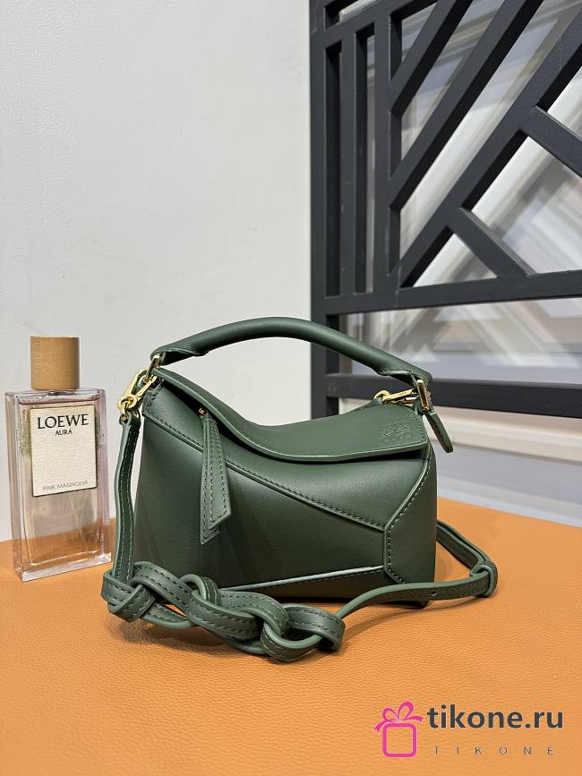 Loewe Mini Puzzle Bag In Classic Calfskin Bottle Green - 18x12.5x8cm - 1