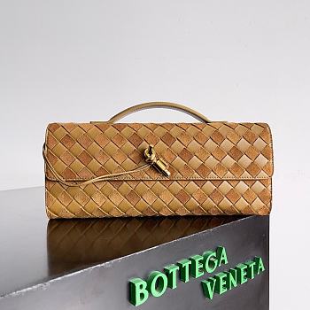 Bottega Veneta Andiamo Clutch Bag Leather And Suede In Acorn - 31x13x3cm