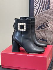 Roger Vivier Tres Vivier Booties in Leather Black 8.5cm - 1