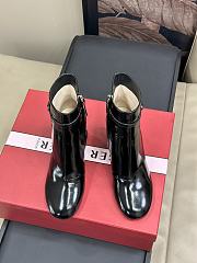 Roger Vivier Tres Vivier Booties in Patent Leather Black 8.5cm - 4