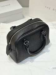 The Row India 10 Bag in Grained Black - 24x19x8cm - 2