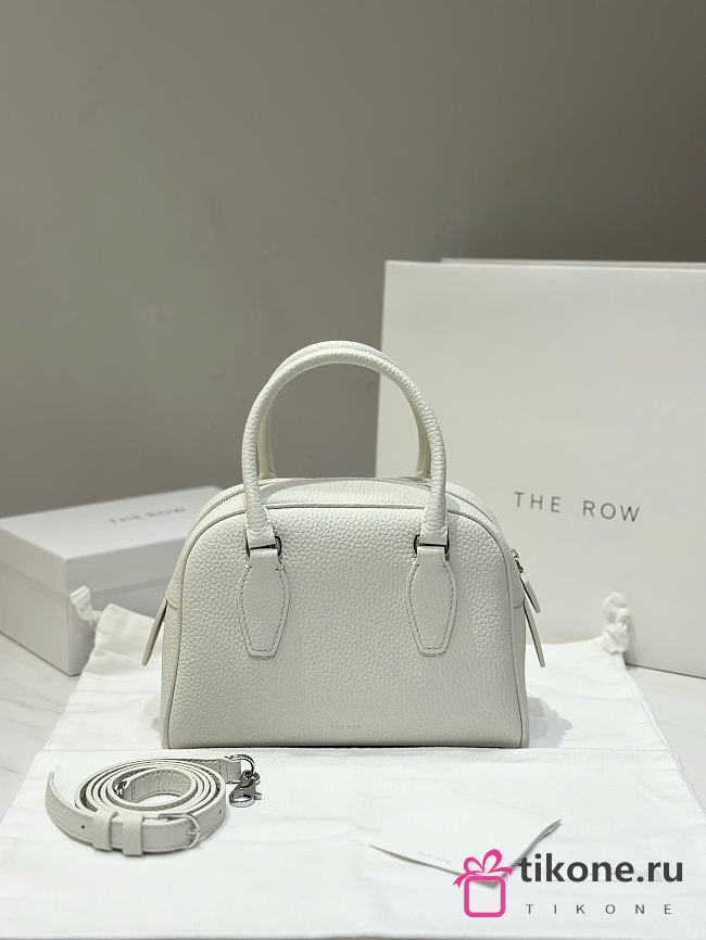 The Row India 10 Bag in Grained White - 24x19x8cm - 1