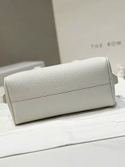 The Row India 10 Bag in Grained White - 24x19x8cm - 2