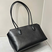 The Row Terrasse Bag in Leather Black - 32x18x20cm - 3