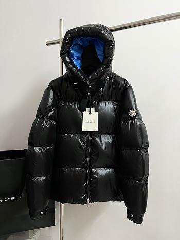 Moncler Jacket Black 15415