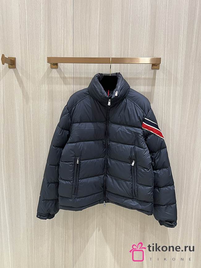 Moncler Solayan Hooded Short Down Jacket Black - 1