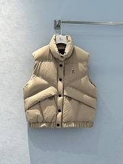 Moncler Marolies Down Gilet Beige - 1