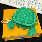 LV Crab Bag Charm Green M01931 - 6